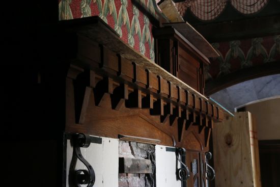 58279842E.jpg